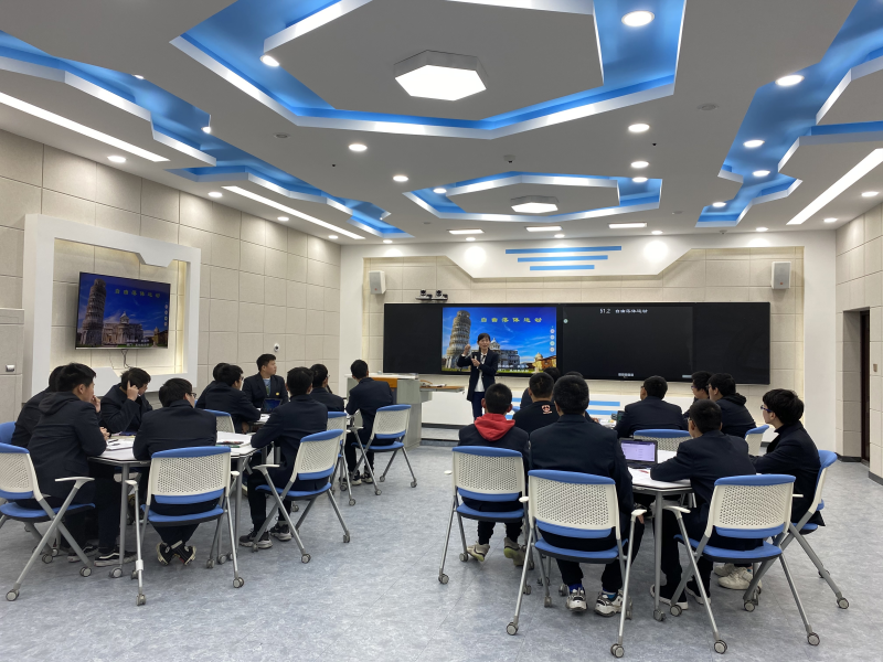 堅守課堂教學(xué)主陣地 推進(jìn)課程思政教學(xué)改革 ——學(xué)校舉行2020年課堂教學(xué)展示活動