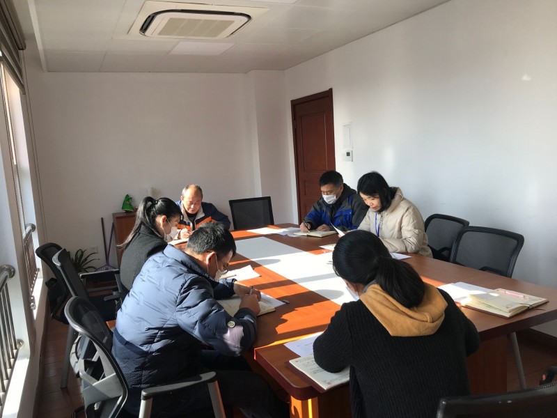 教務科技質(zhì)管黨支部開展組織生活會和民主評議黨員工作