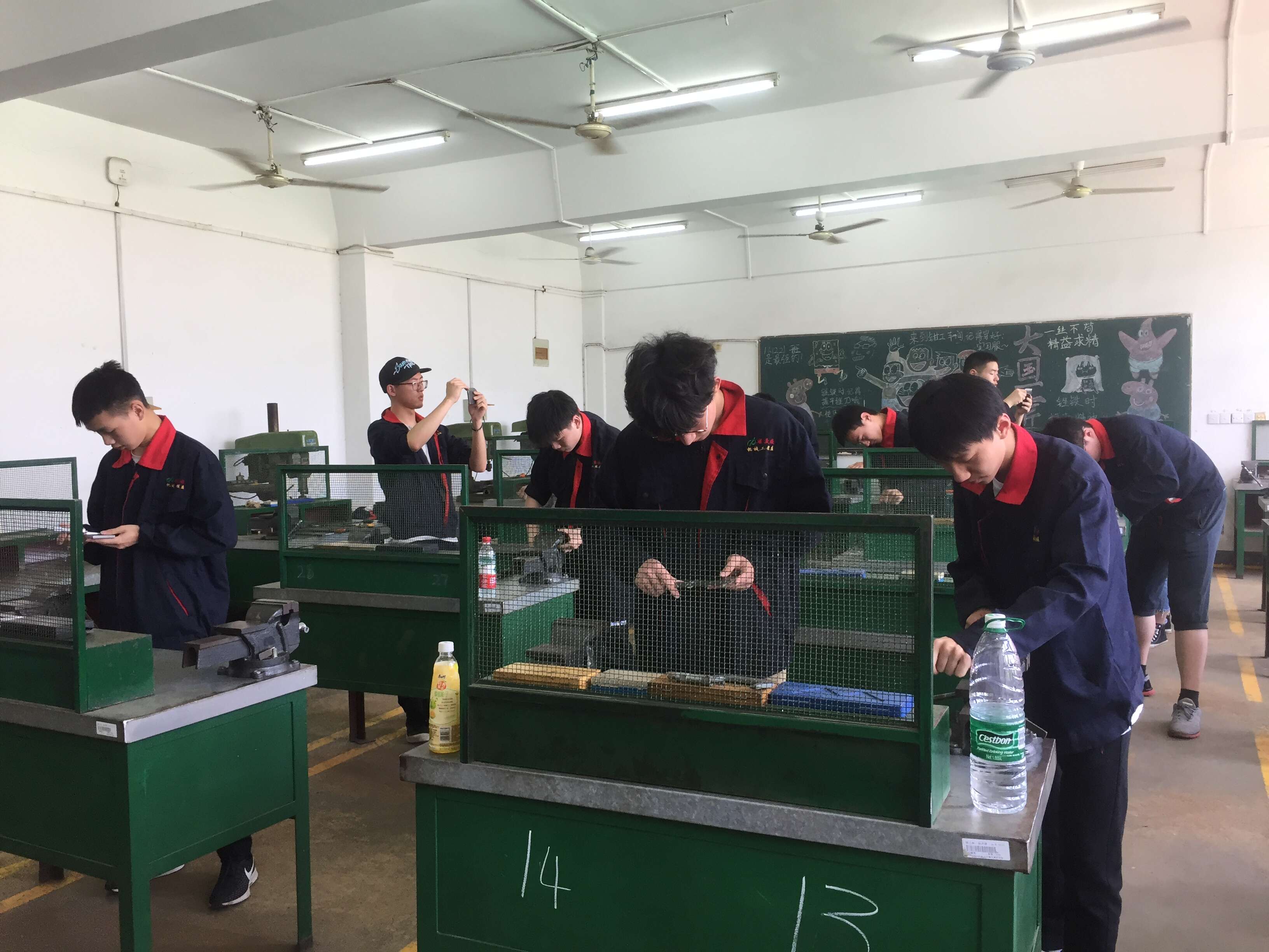 機械工程學院開展技能競賽月活動