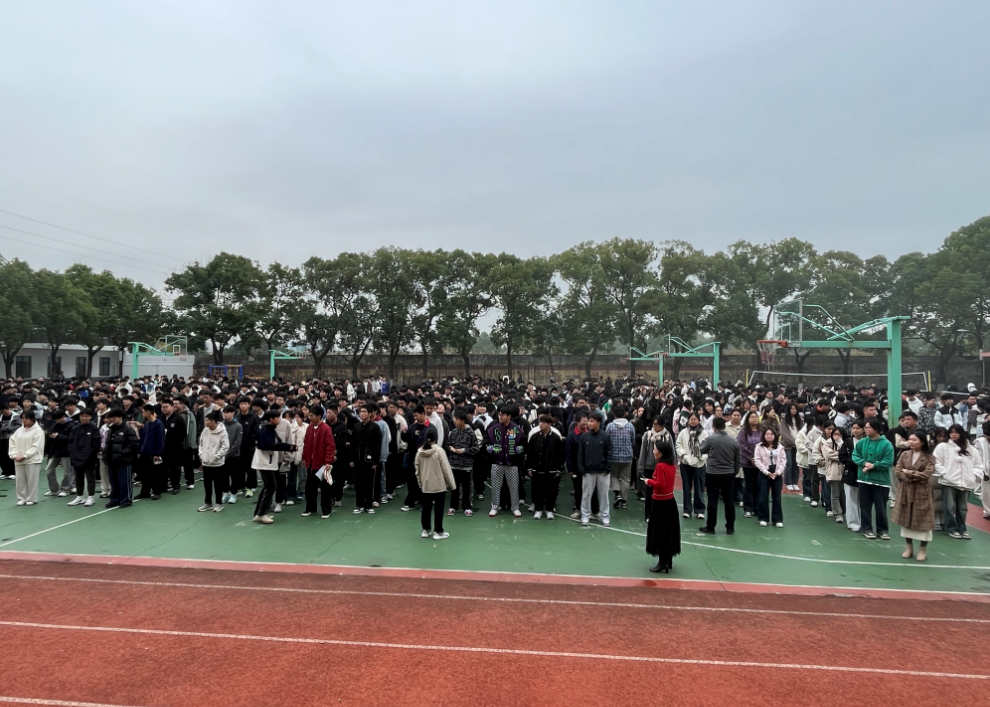 全民消防 生命至上∣機(jī)械工程學(xué)院組織開(kāi)展學(xué)生宿舍樓應(yīng)急避險(xiǎn)疏散演練活動(dòng)