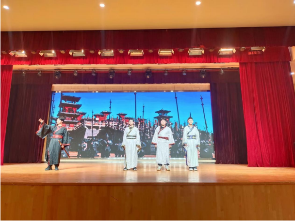 基礎(chǔ)教學部開展音舞劇詩詞朗誦會