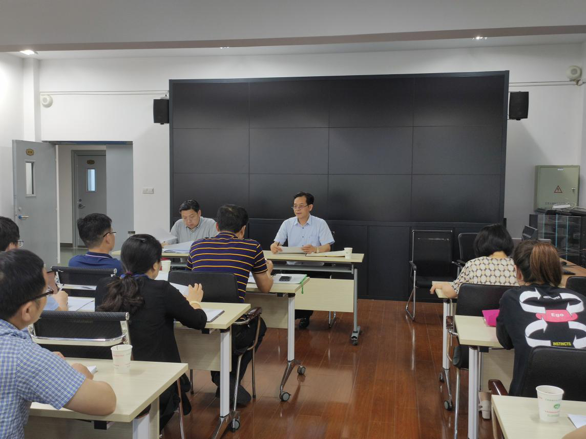 學校召開2020屆畢業(yè)生就業(yè)工作專題會議